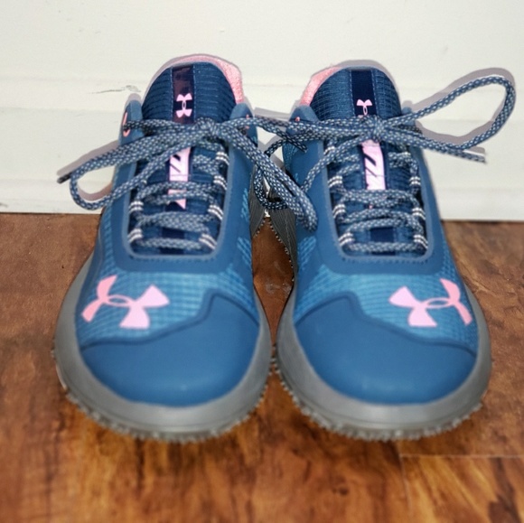 women's under armour fat tire shoes